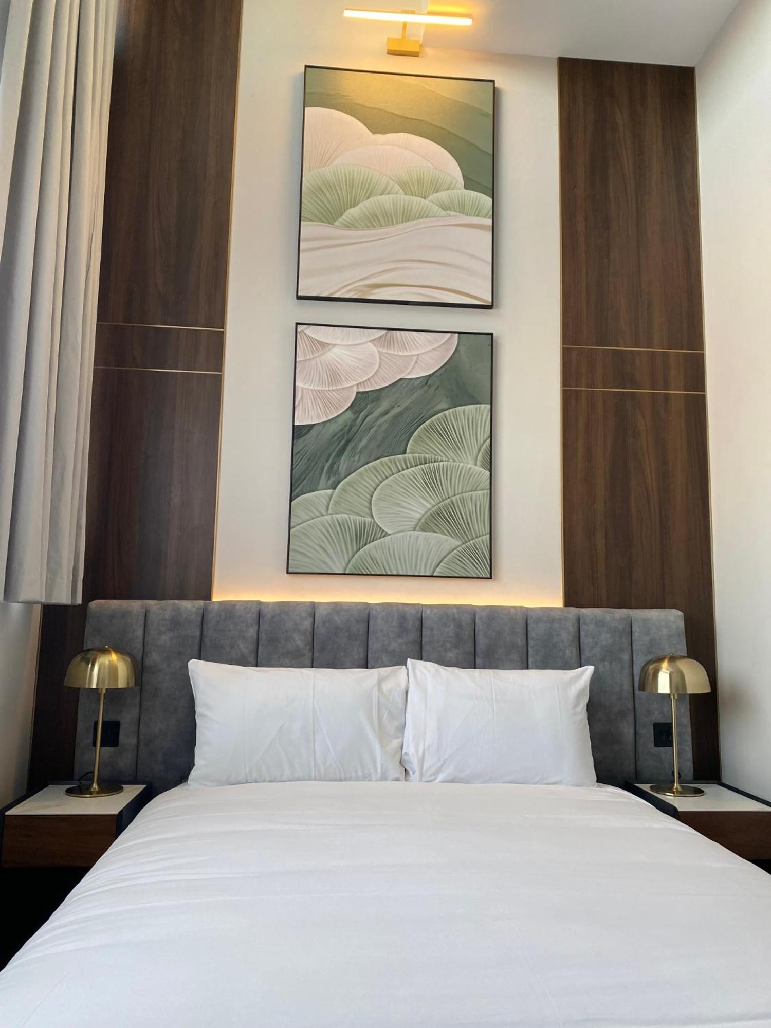 Vive Hotel Hastings Dış mekan fotoğraf
